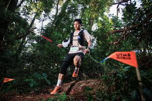 BIB: 9568
                            <button type="button" onclick="openModal(22618724)" class="btn btn-primary btn-sm float-right btn-popup" data-toggle="modal" data-target=".modal-high-quality">
                        <i class="fas fa-shopping-cart"></i> Add to Cart
                    </button>
                                            <button type="button" onclick="isThisMe(22618724, true)" class="btn btn-success btn-sm float-right btn-popup btn-isme hidden" data-toggle="tooltip" data-placement="bottom" title="นี่คือรูปของคุณใช่ไหม คลิกที่นี่เพื่อเอาเข้าอัลบั้ม">
                        <i class="fas fa-plus"></i> Add to album
                    </button>
                    <button type="button" onclick="isThisMe(22618724, false)" class="btn btn-warning btn-sm float-right btn-popup btn-isnotme hidden">
                        <i class="fas fa-ban"></i> Remove from album
                    </button>